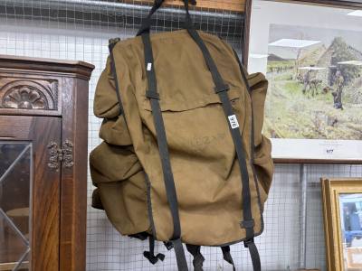 METAL FRAME BACKPACK