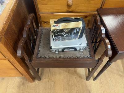 TAPESTRY PIANO STOOL
