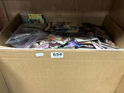 BOX OF COMIC IMAGES CARDS