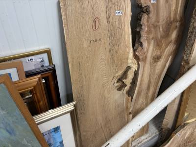 PIECE OF OAK (125 CM)
