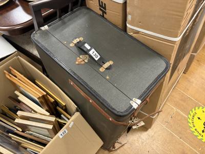 VINTAGE TRUNK