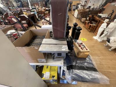 BELT SANDER