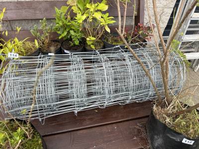 ROLL OF CHICKEN WIRE