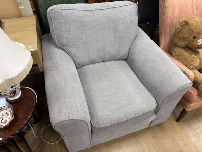 FABRIC CHAIR
