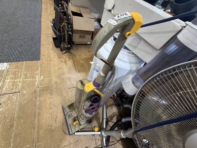 DYSON VACUUM