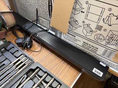 HITACHI SOUNDBAR