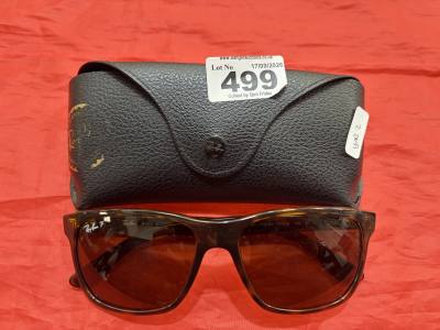RAY BAN WAYFARER SUNGLASSES