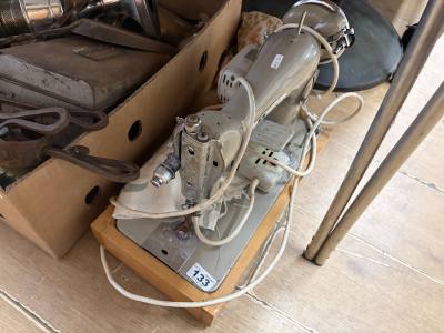 ELECTRIC SEWING MACHINE