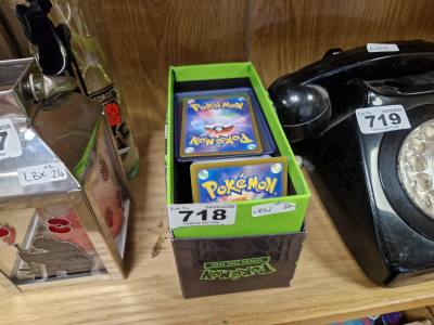 LOT OF POKEMON CARDS