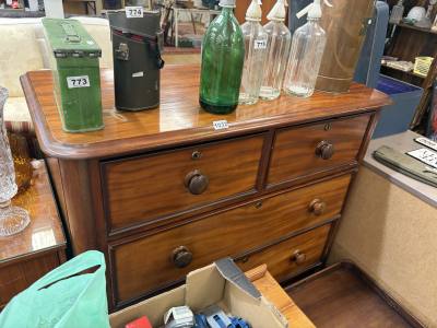 SCOTCH CHEST