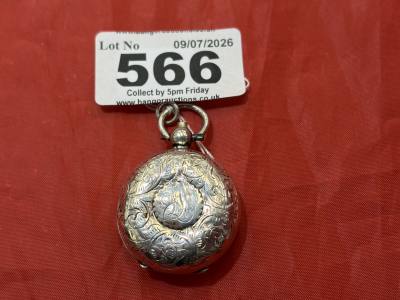 SILVER SOVEREIGN HOLDER