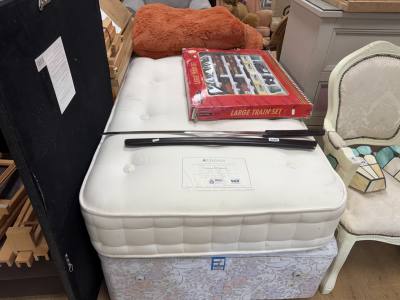 SINGLE BED BASE + MATTRESS