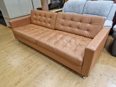 LEATHER COUCH (SOFA BED)
