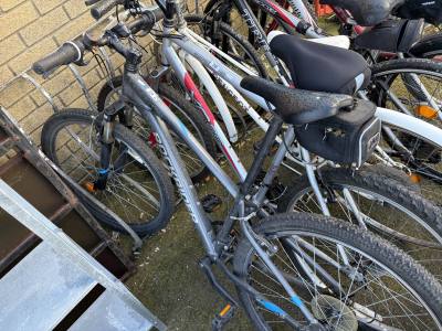 ROCKRIDER MOUNTAIN BIKE