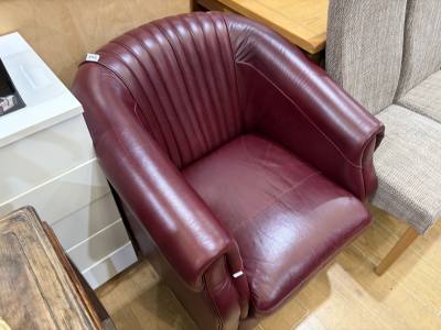 LEATHER TUB CHAIR