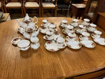 ROYAL ALBERT TEA SET
