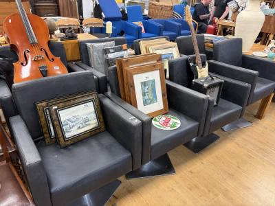 4 X SWIVEL SALON CHAIRS