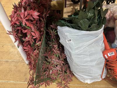 LOT OF ARTIFICAL PLANTS