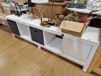 CUBED TV UNIT