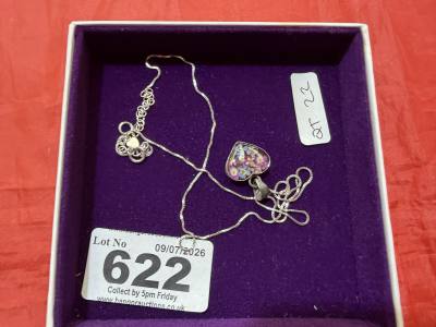 SILVER NECKLACE + FLORAL PENDANT