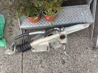 TRAILER HITCH