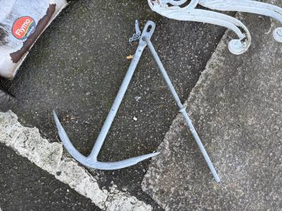 ANCHOR