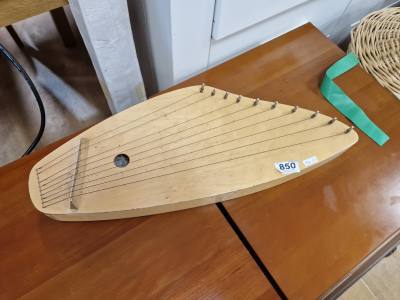 FLUGELE KANTELE HARP