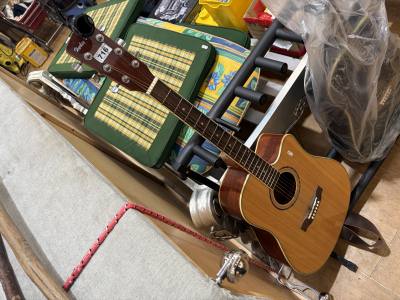 HARLEY BENTON SEMI ACOUSTIC GUITAR