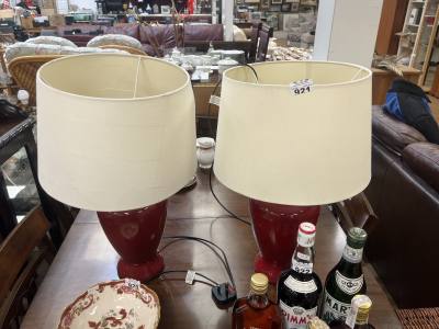 PAIR OF TABLE LAMPS