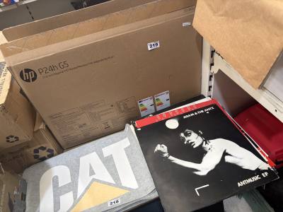 RECORD PLAYER + RECORDS