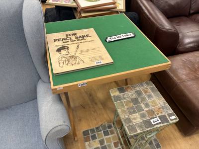 FOLDING GAMES TABLE