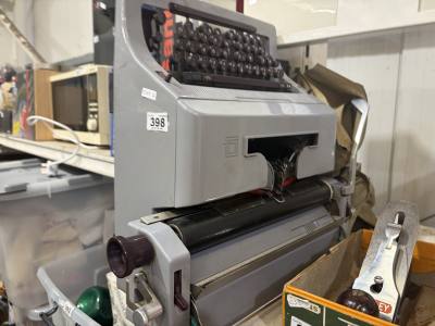 REMINGTON TYPEWRITER