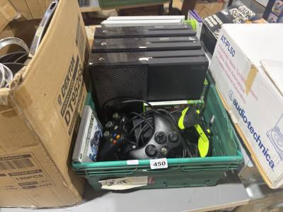 BOX OF XBOX ONES + ACCESSORIES 
