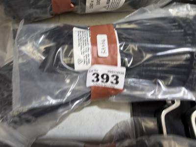 LOT OF CABLE TIES