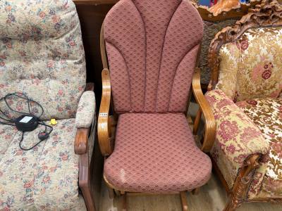 ROCKING CHAIR