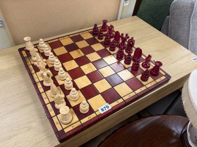 CHESS SET