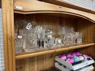 TABLE LOT OF CRYSTAL