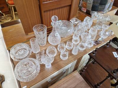 TABLE LOT OF CRYSTAL