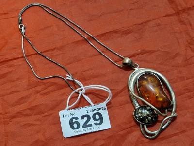 SILVER NECKLACE + AMBER PENDANT