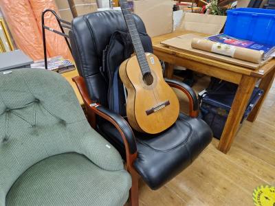 LEATHER ARMCHAIR