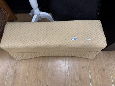 FOOTSTOOL