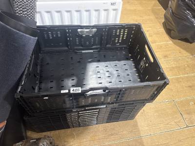 10 X STACKABLE CRATES