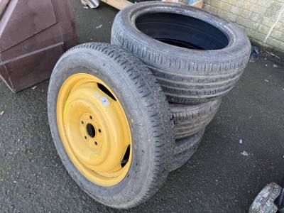 JAGUAR SPARE TYRE + 3 X TYRES