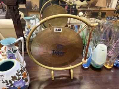 BRASS TIGER DINNER GONG