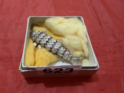 SILVER FISH PENDANT (24 GRAMS)