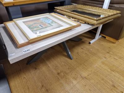 MODERN COFFEE TABLE