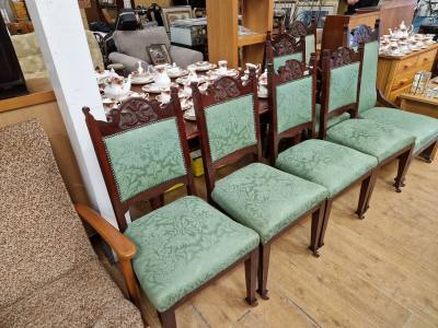 VICTORIAN WINDOUT TABLE + 6 X CHAIRS + WINDER