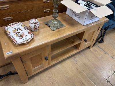 OAK TV CABINET
