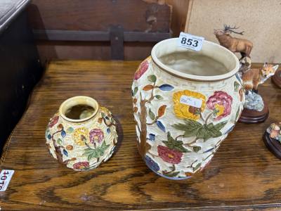2 X INDIAN TREE VASES