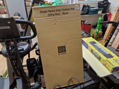 SINGLE HEAVY DUTY CLOTHES RAIL 